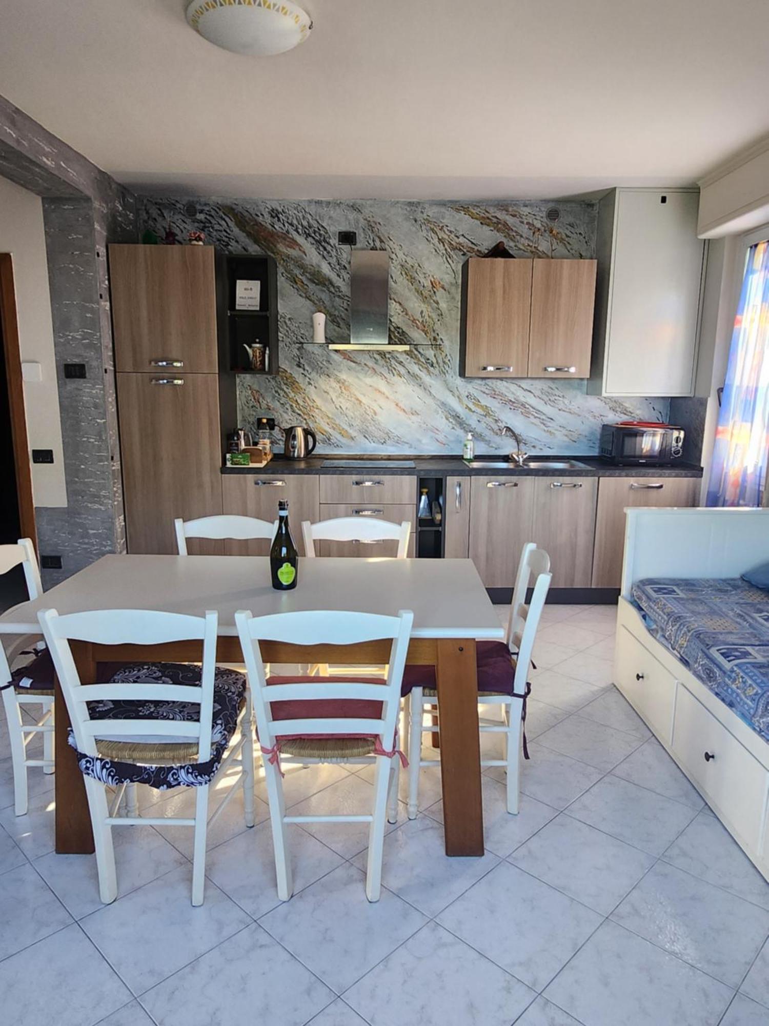 Kidonia - Iseo Lake Apartmens Sale Marasino Esterno foto